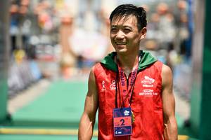 BIB: 160, 100
                            <button type="button" onclick="openModal(21897522)" class="btn btn-primary btn-sm float-right btn-popup" data-toggle="modal" data-target=".modal-high-quality">
                        <i class="fas fa-shopping-cart"></i> Add to Cart
                    </button>
                                            <button type="button" onclick="isThisMe(21897522, true)" class="btn btn-success btn-sm float-right btn-popup btn-isme hidden" data-toggle="tooltip" data-placement="bottom" title="นี่คือรูปของคุณใช่ไหม คลิกที่นี่เพื่อเอาเข้าอัลบั้ม">
                        <i class="fas fa-plus"></i> Add to album
                    </button>
                    <button type="button" onclick="isThisMe(21897522, false)" class="btn btn-warning btn-sm float-right btn-popup btn-isnotme hidden">
                        <i class="fas fa-ban"></i> Remove from album
                    </button>